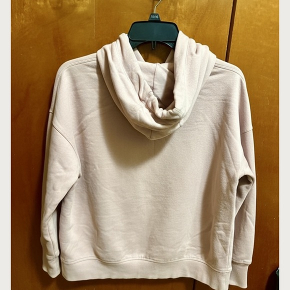 Calvin Klein - Picture 2 of 2